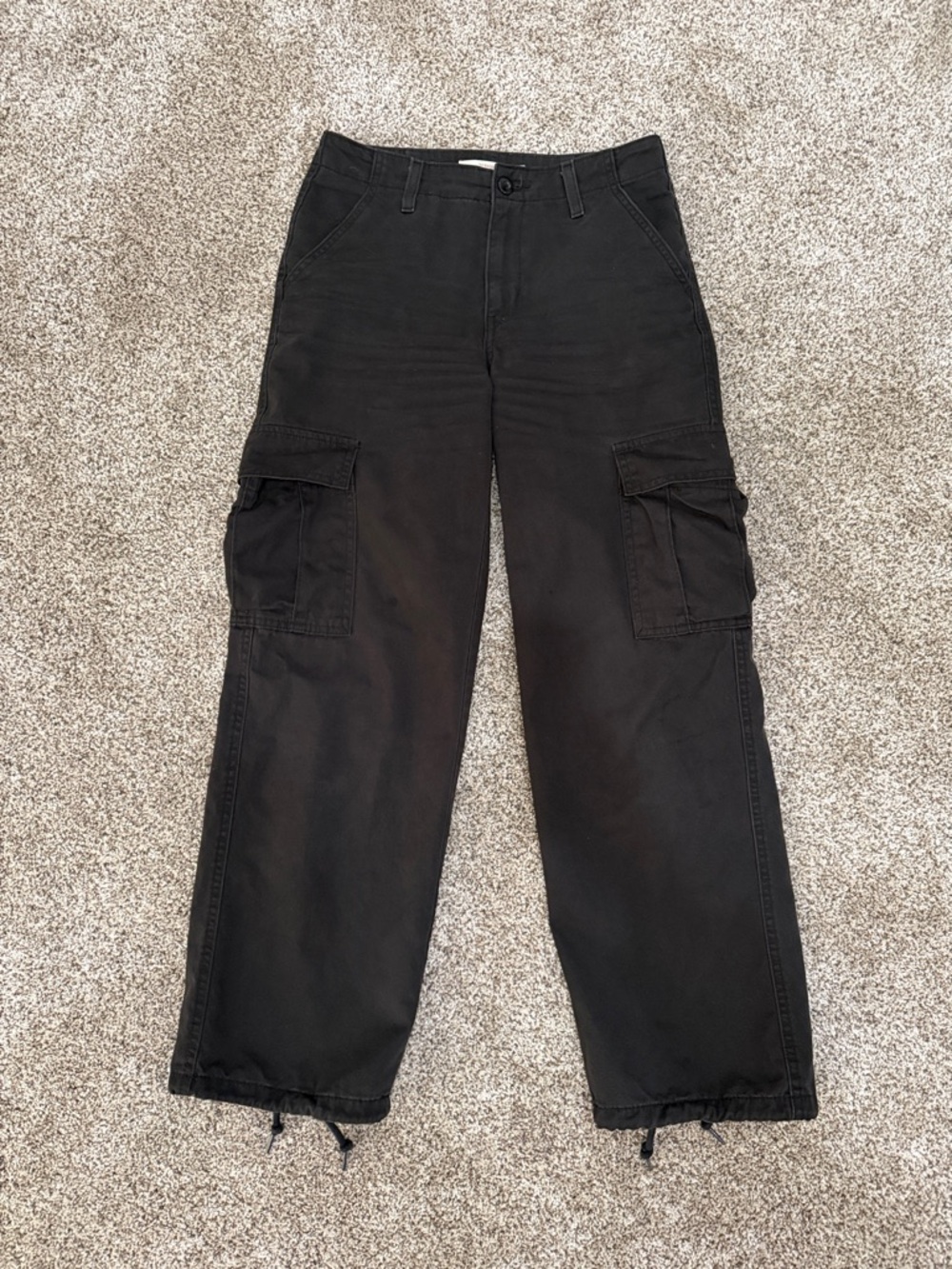 ‘94 Baggy Levi Cargo Pants